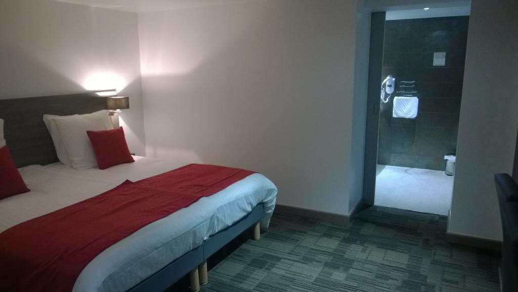 Hotel Cour Du Tonnelier Bouxwiller  Pokój zdjęcie